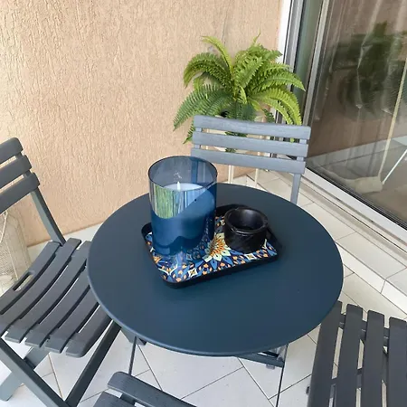 Apartment L'eden - T2 Climatise Piscine Renove *