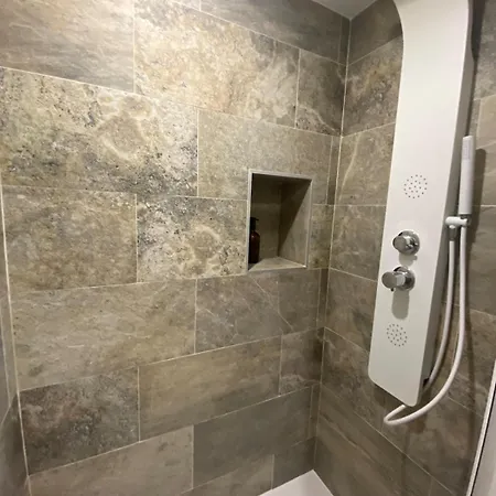 L'eden - T2 Climatisé Piscine Renové